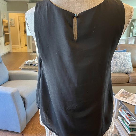🌸🌸SALE! 4 FOR $20!MONTEAU Black Sleeveless Blouse w/ White Lace Accent Size M - Picture 5 of 7